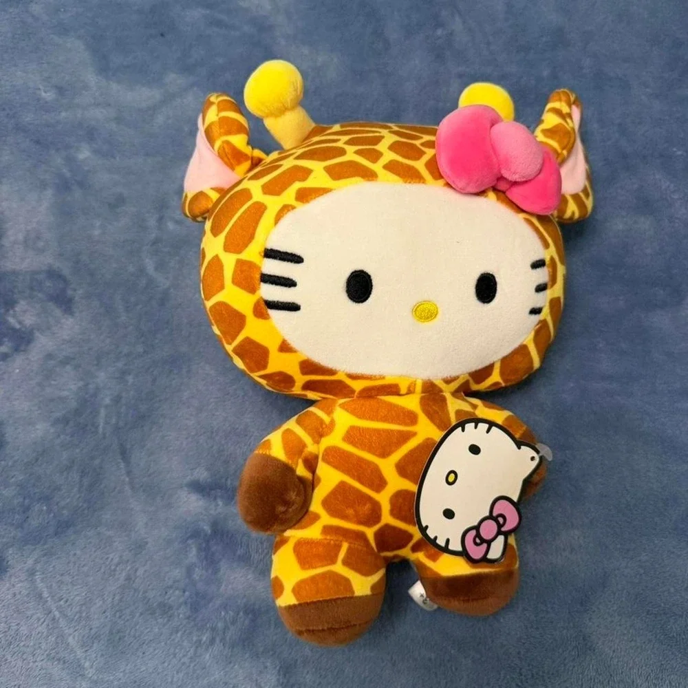 Hello Kitty giraffe plushie new